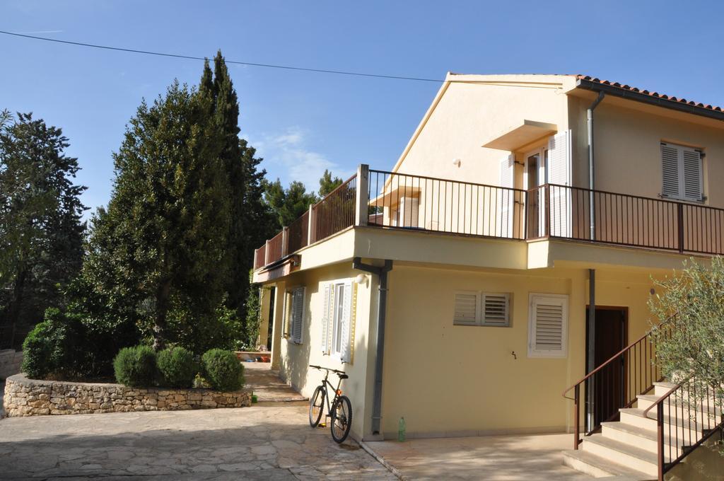 Apartment Supetar Blue Sky Экстерьер фото